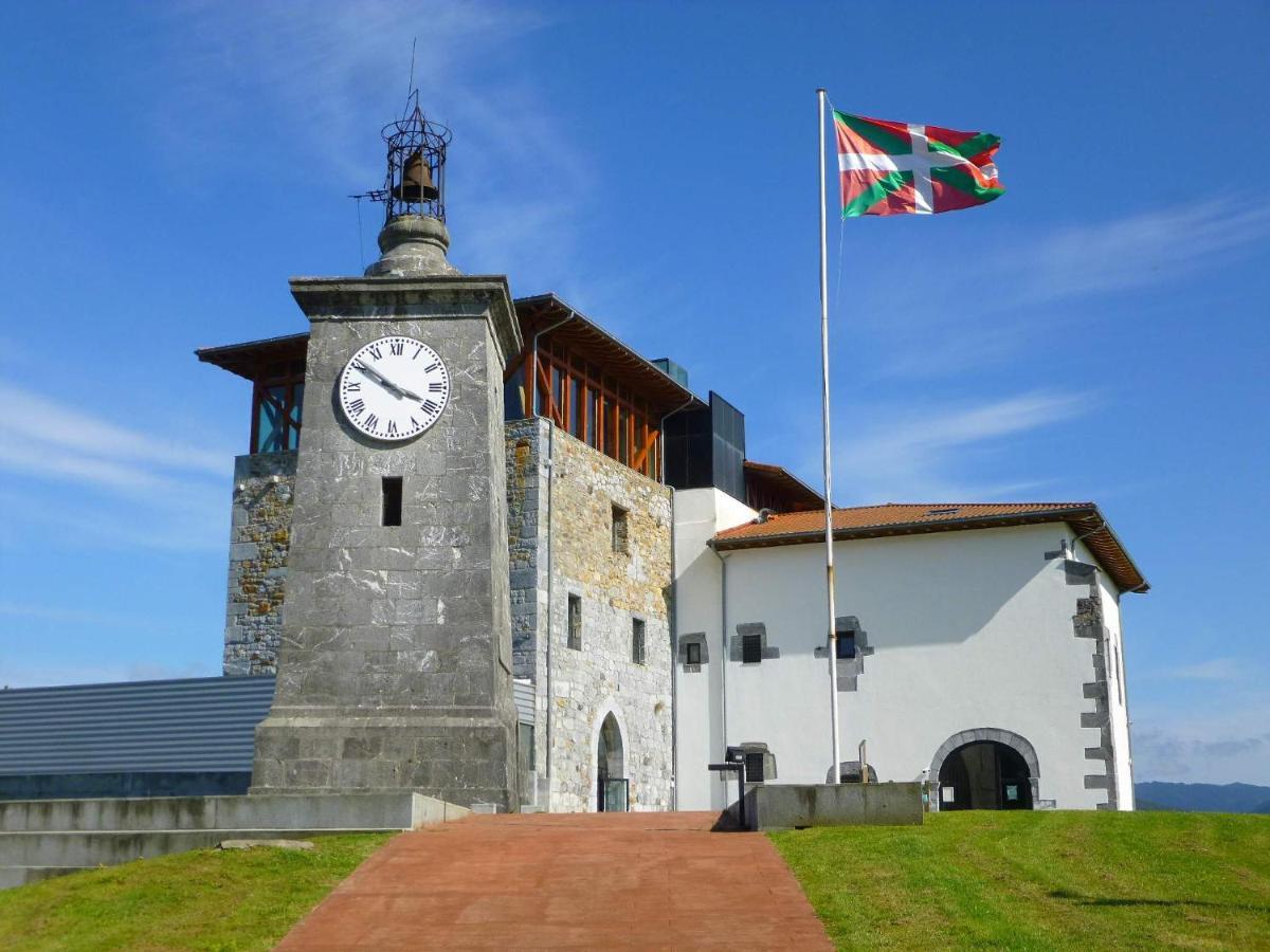 Piso Turistico Mundaka Con Opcion A Garaje Leilighet Eksteriør bilde