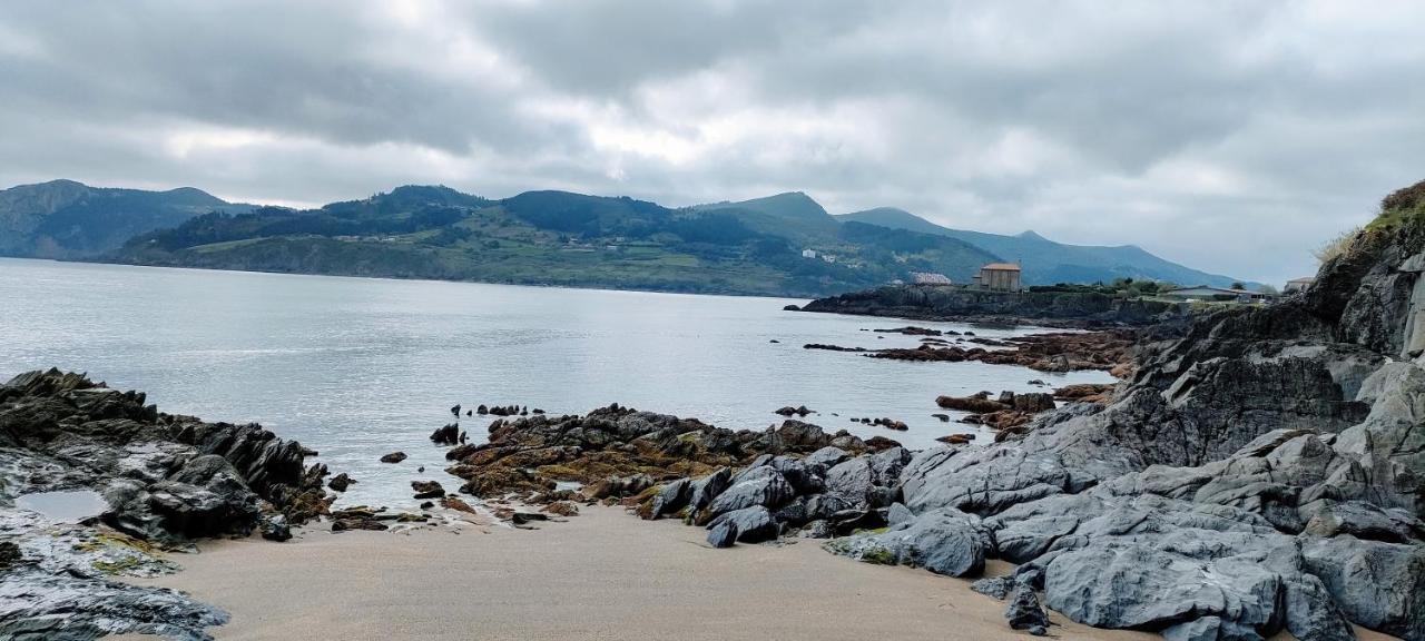 Piso Turistico Mundaka Con Opcion A Garaje Leilighet Eksteriør bilde