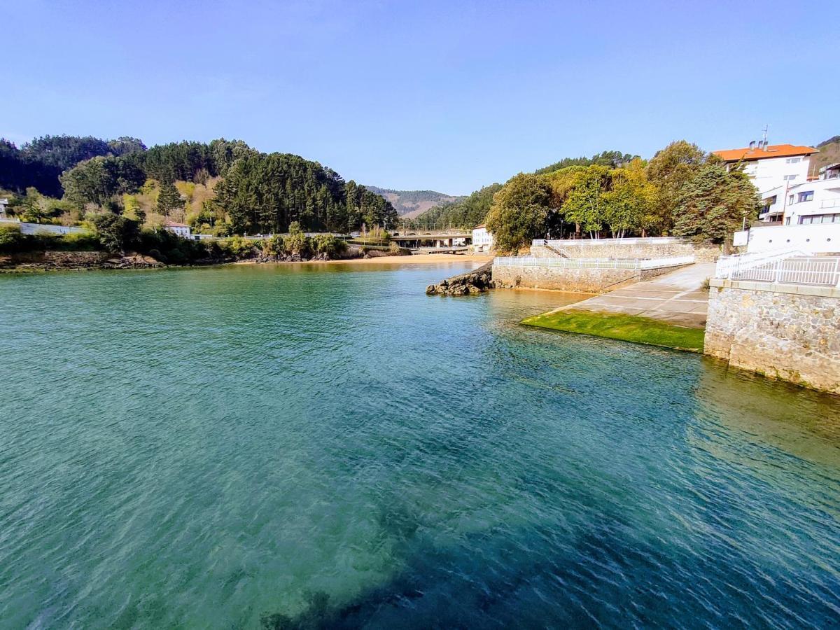 Piso Turistico Mundaka Con Opcion A Garaje Leilighet Eksteriør bilde